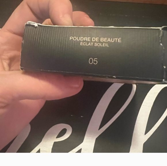 Gucci Sun-Kissed Glow Bronzer+Dust Bag+Brush NIB - Picture 16 of 16